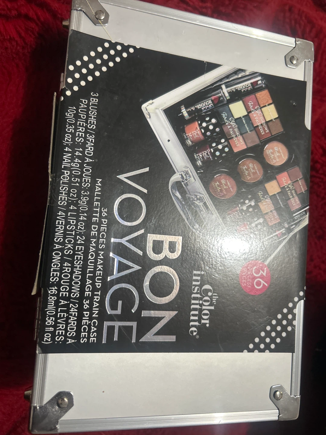 ⚽️The Color Institute Bon Voyage 36 Piece Makeup Train Case