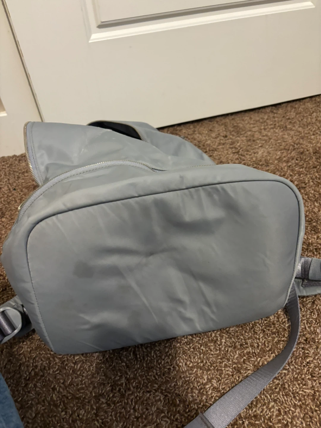 Lululemon Grey Backpack - photo 5