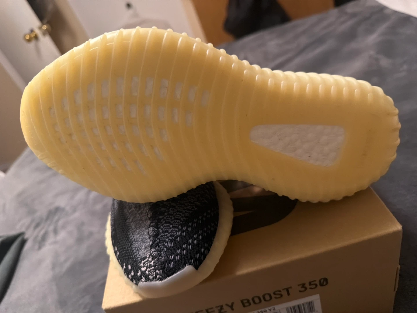 Adidas Yeezy Boost 350 V2 - photo 3