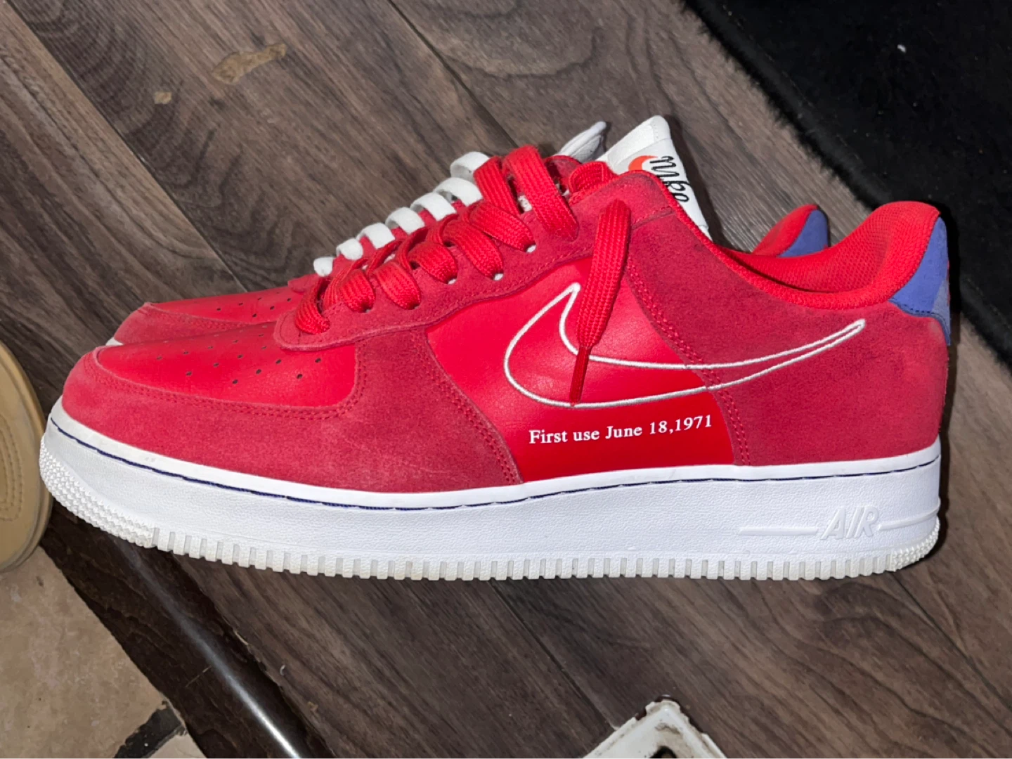 Nike Air Force 1 Red Suede Sneakers 150 no box - photo 2