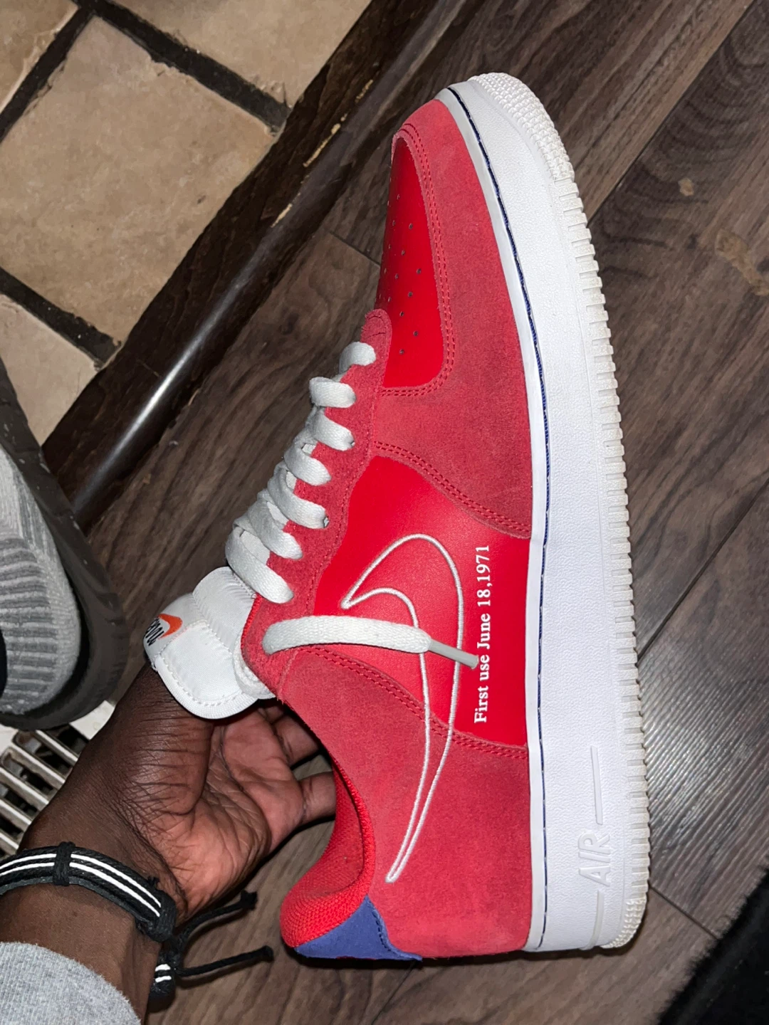 Nike Air Force 1 Red Suede Sneakers 150 no box - photo 3