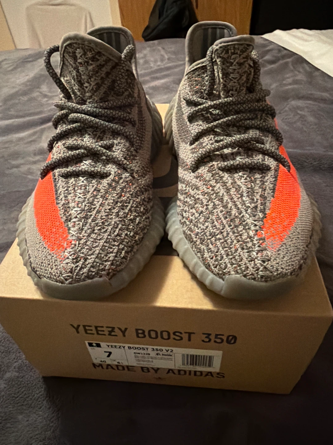 Adidas Yeezy Boost 350 V2 "Beluga Reflective" Size 7 - photo 2