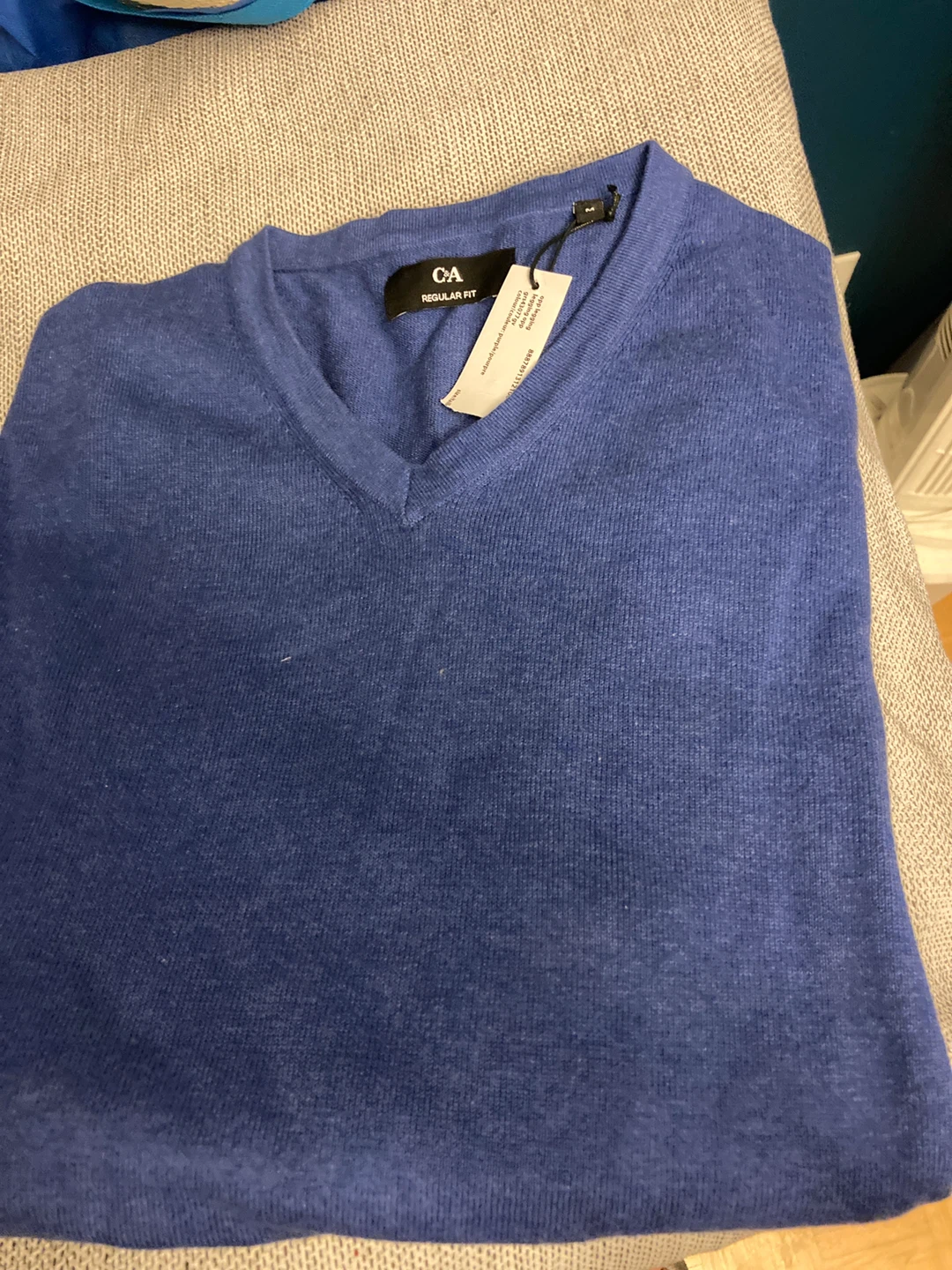 C&A Regular Fit V-Neck ⚽️Sweater