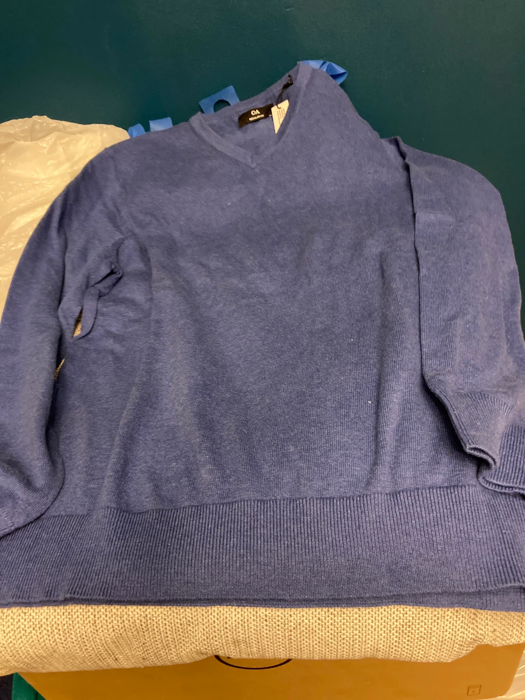 C&A Regular Fit V-Neck ⚽️Sweater - photo 2