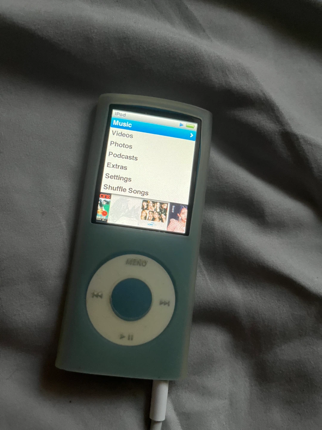 iPod Nano 4th Generation Blue 8GB - photo 5