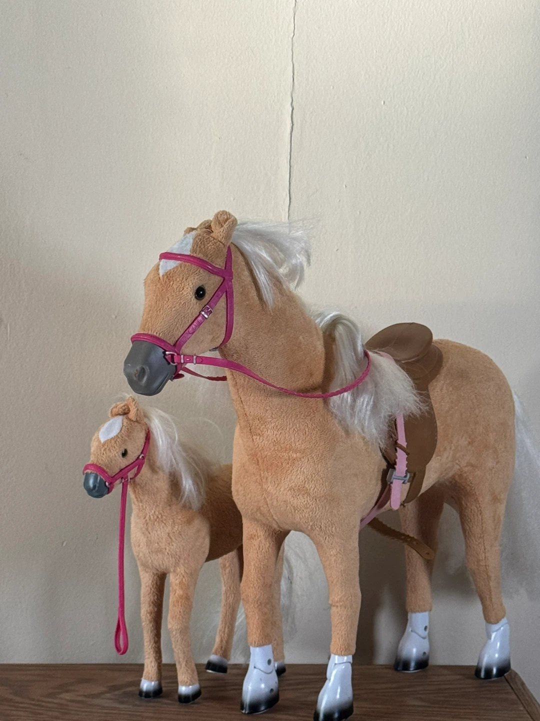 Plush Horse and Foal Set with Pink Bridles - photo 4