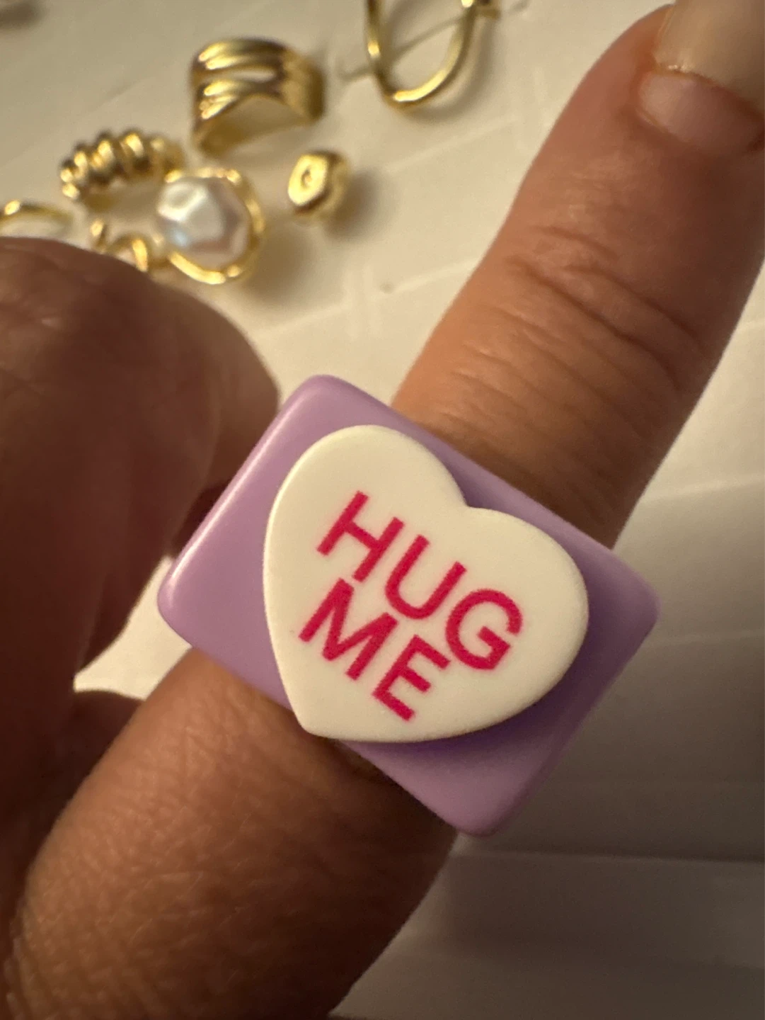 ⚽️ Purple lucite Heart Ring - "Hug Me"