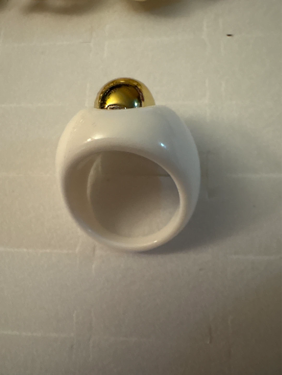 ⚽️ White Statement Ring with Gold Dome - photo 2