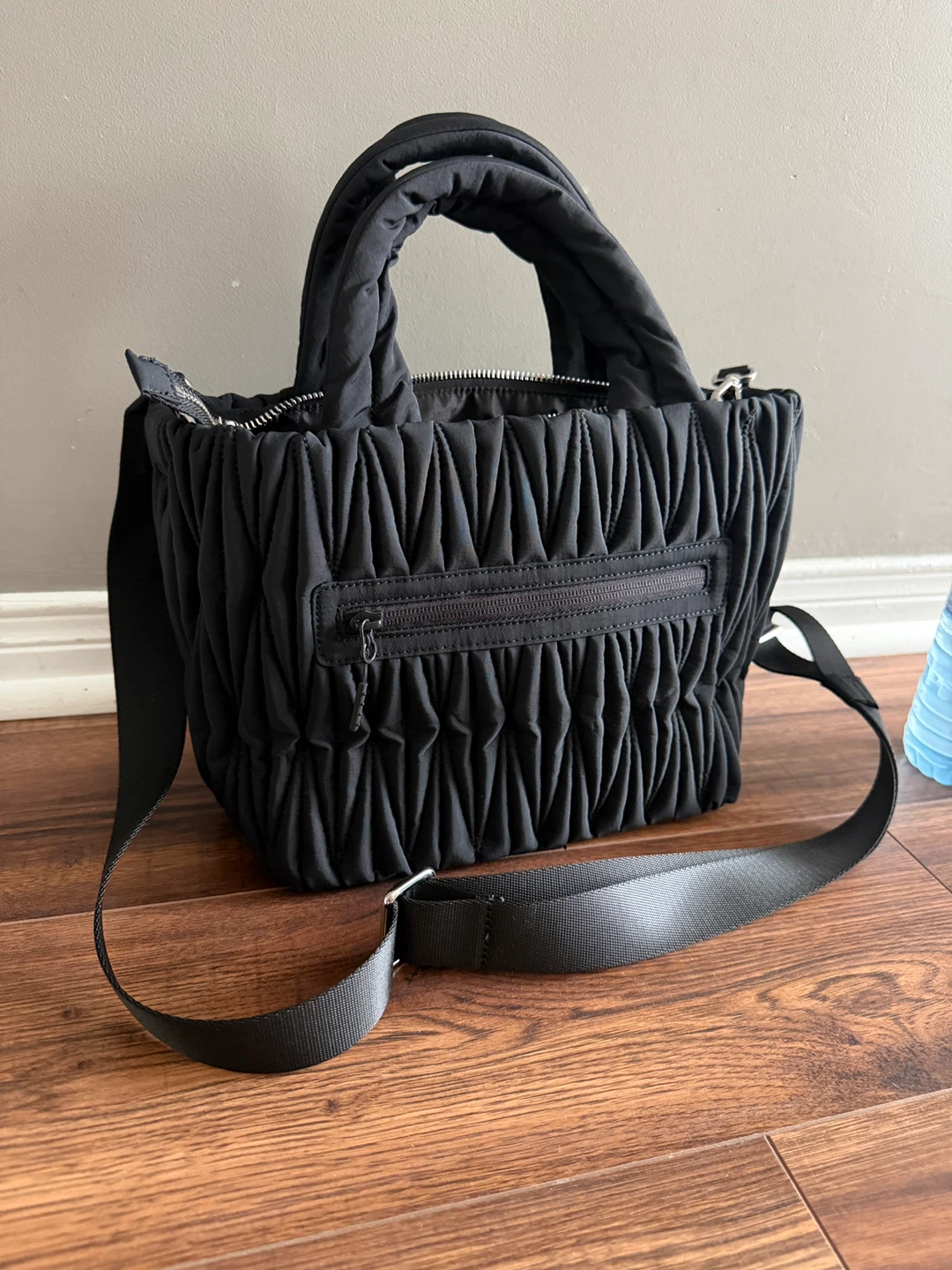 Lululemon Everywhere Crossbody Bag - photo 4