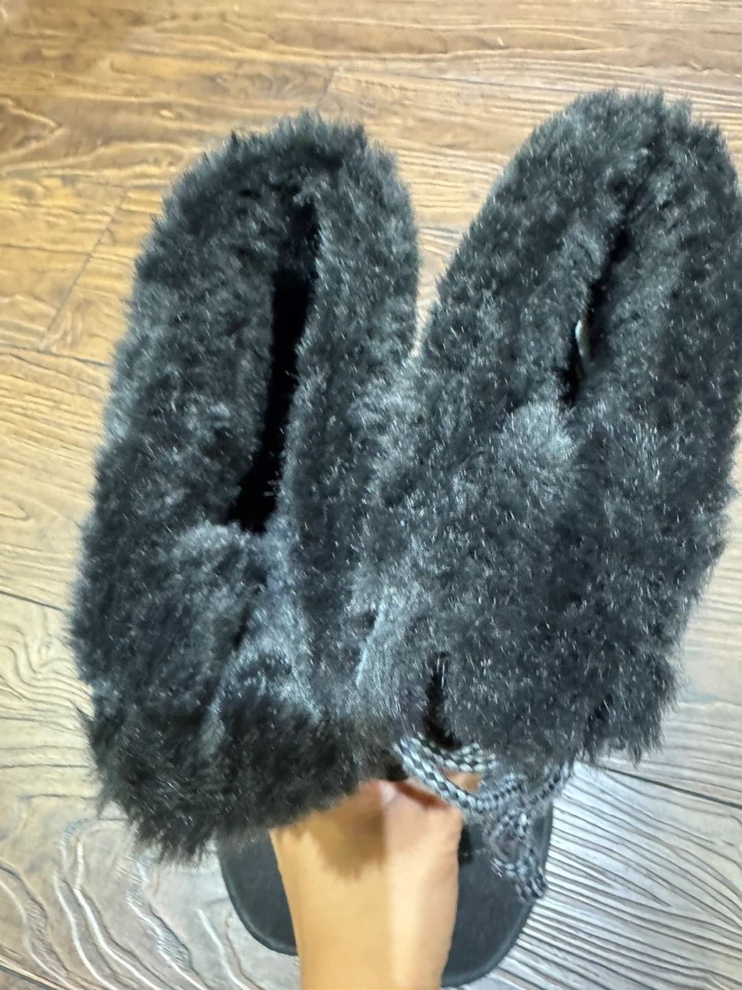 Black Winter Boots Size 6.5 - photo 2
