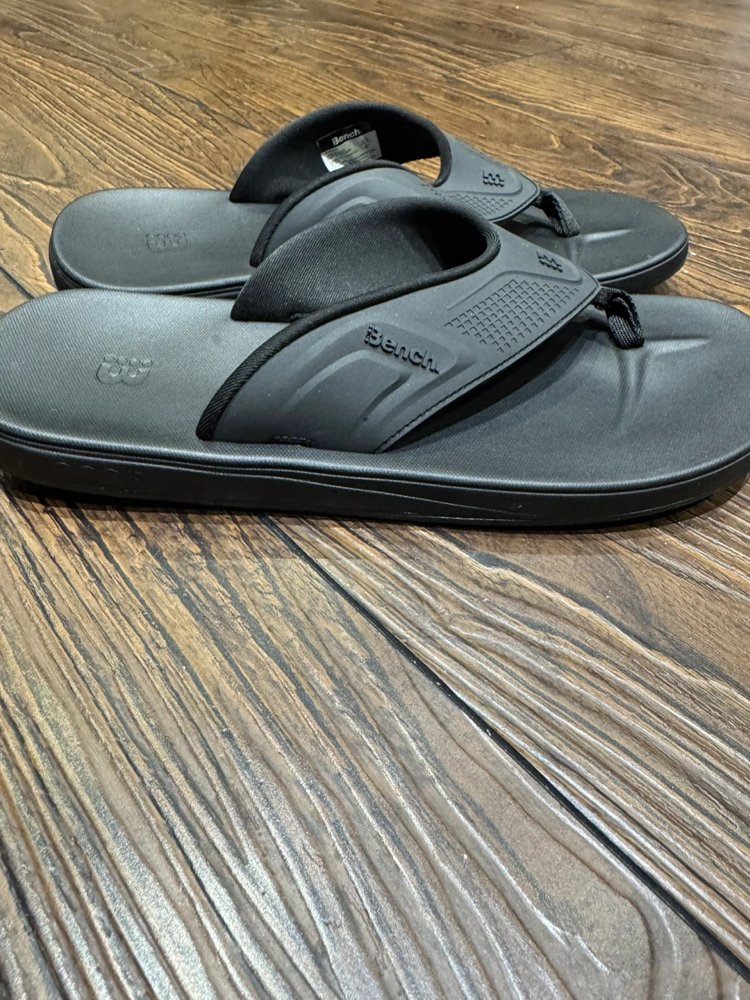 Bench Flip Flops - Black - Size 8 - photo 2