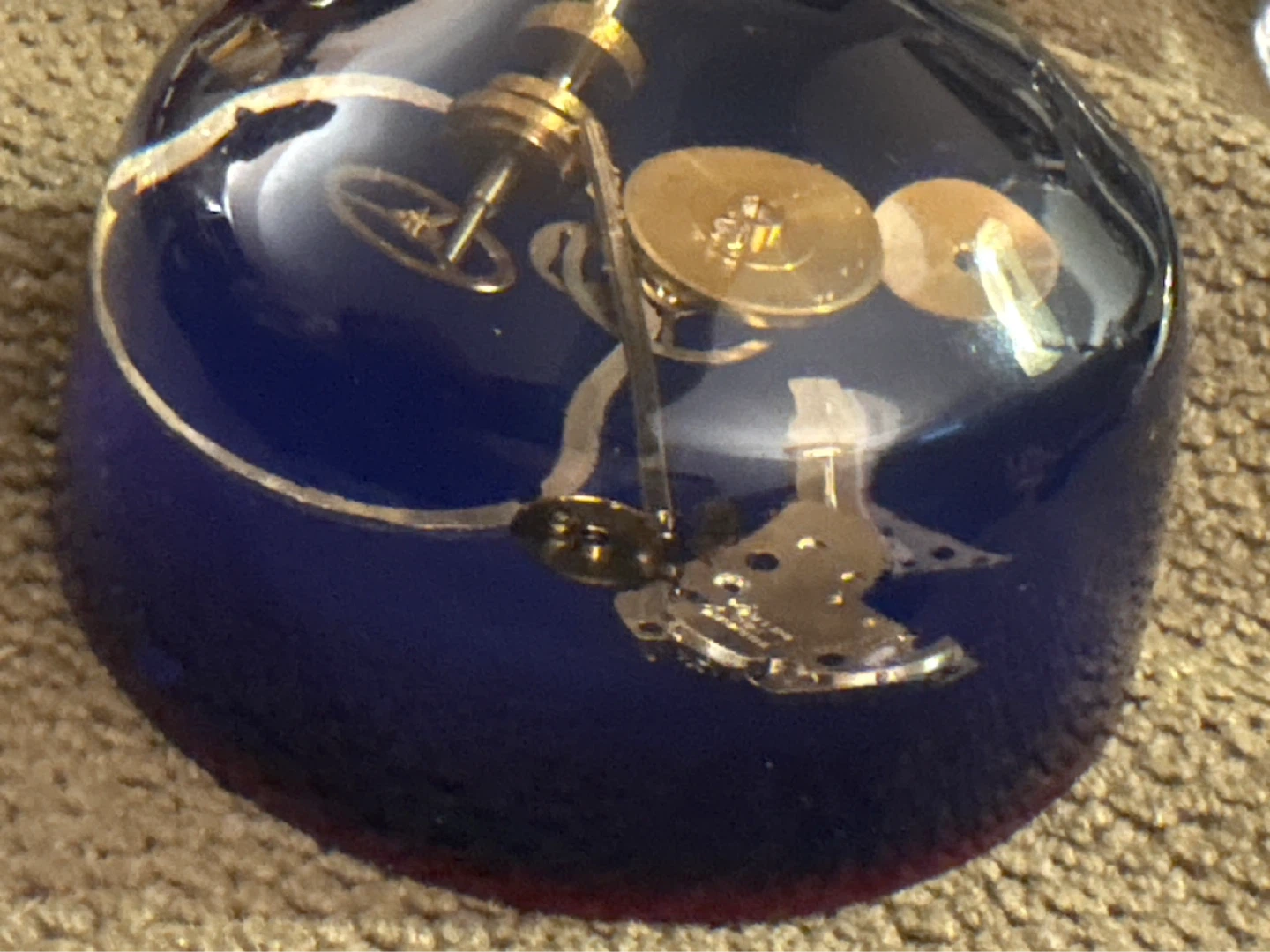 ⚽️Acrylic Paperweight with Watch Parts - photo 3