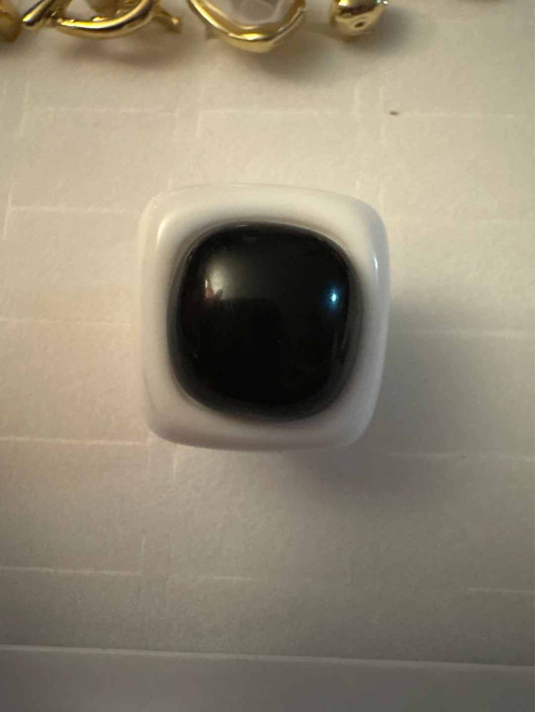 ⚽️ Chunky Black and White resin Ring