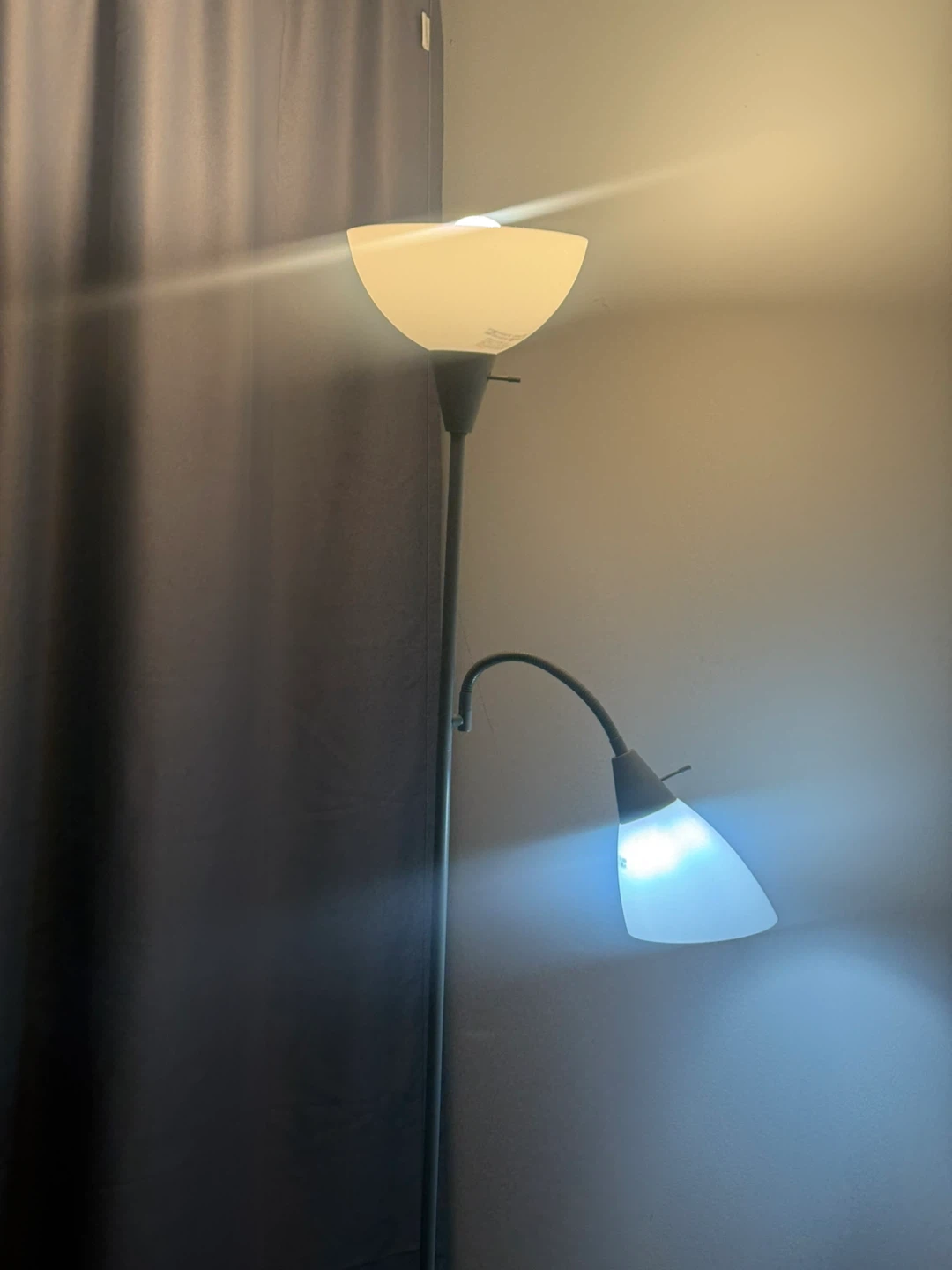 Floor lamp l available 6/17 only - photo 2