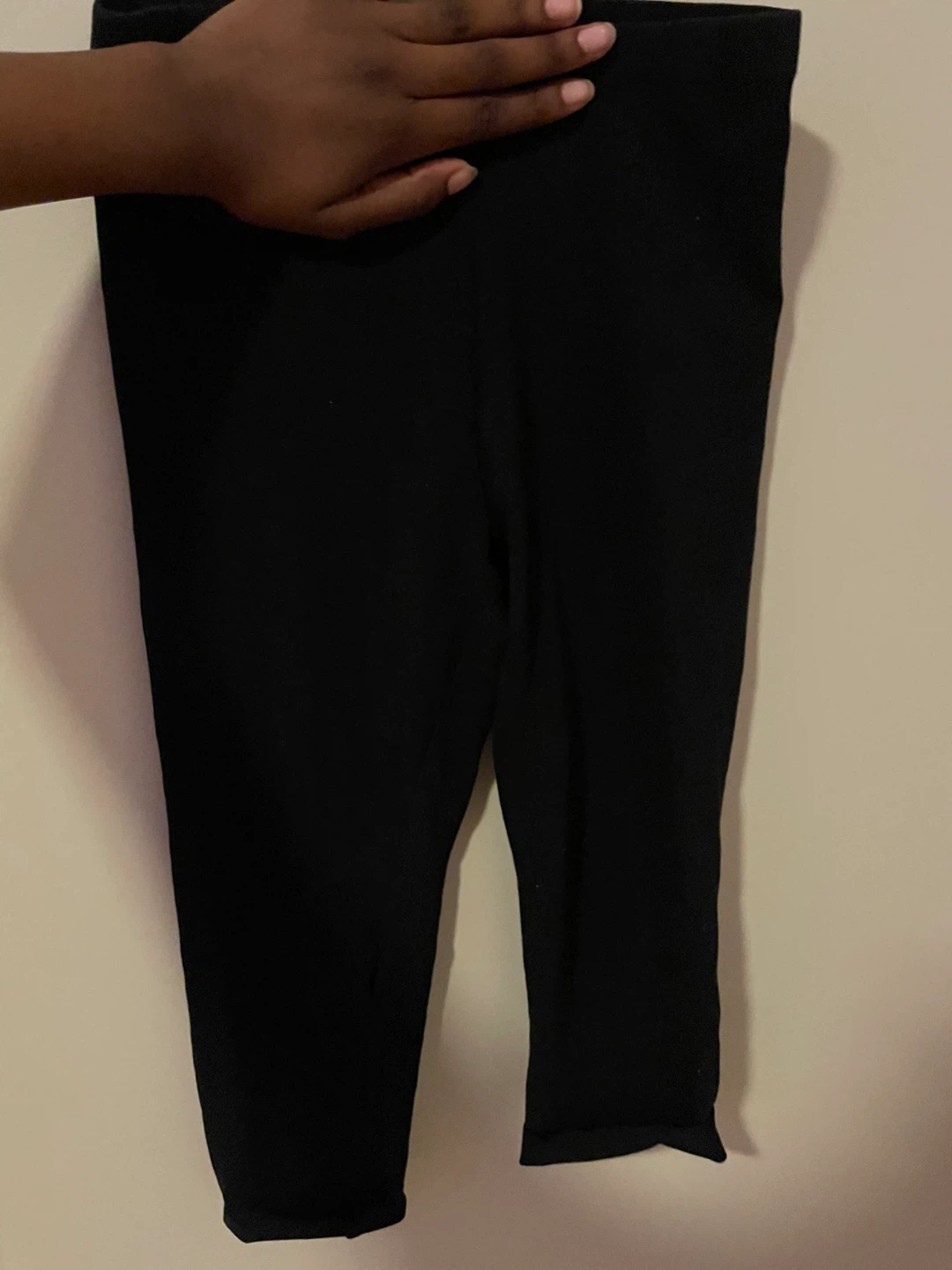 Black Capris - photo 4