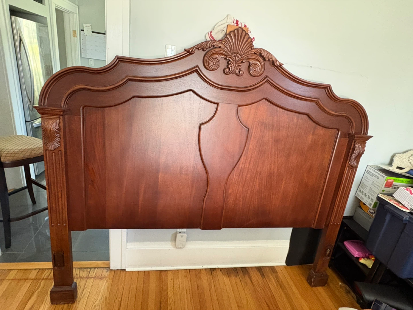 King size mahogany Wooden Headboard - photo 2