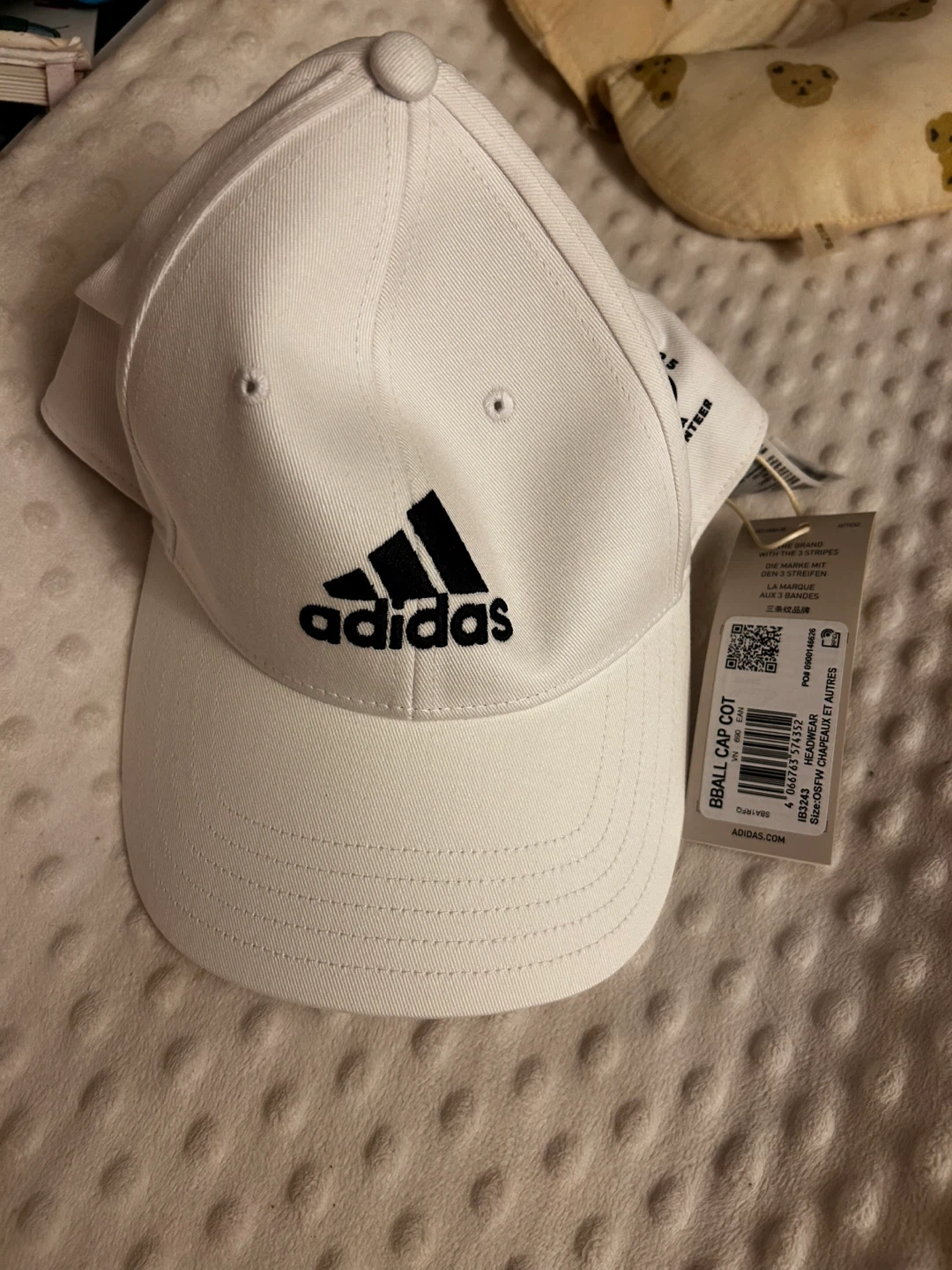 Adidas  white CAP ⚽️