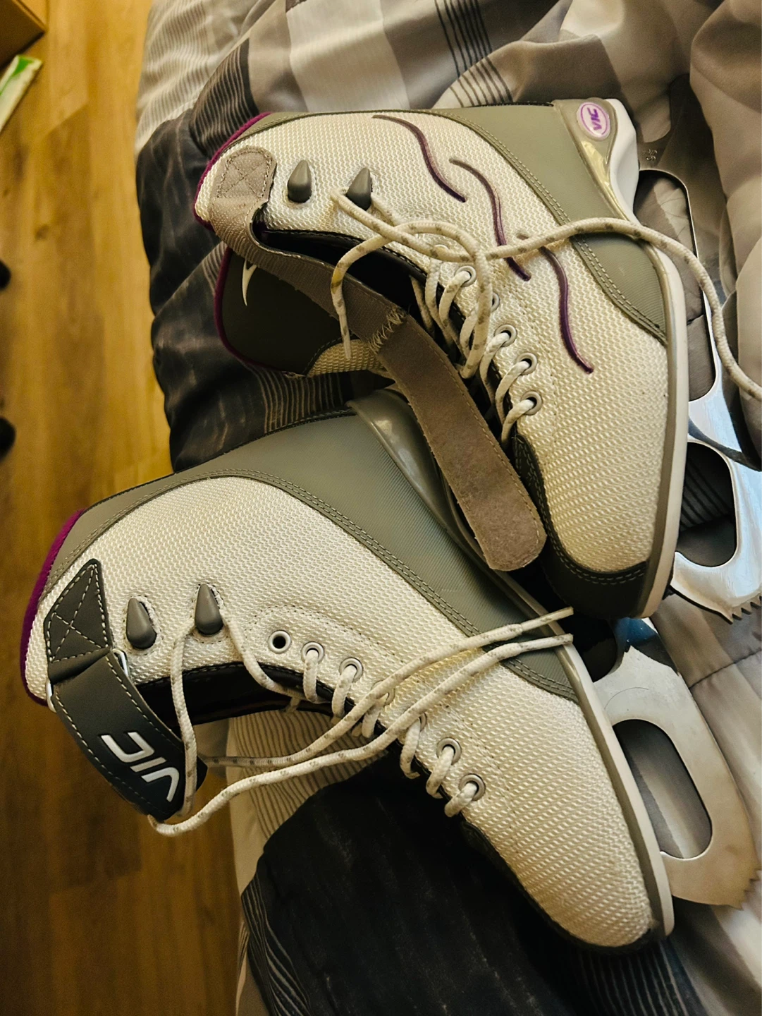 VIC Figure Skates - photo 3