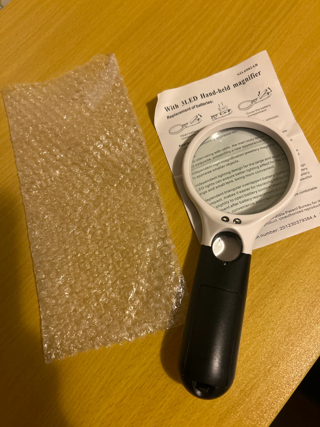 3 LED Hand-held Magnifier - photo 2