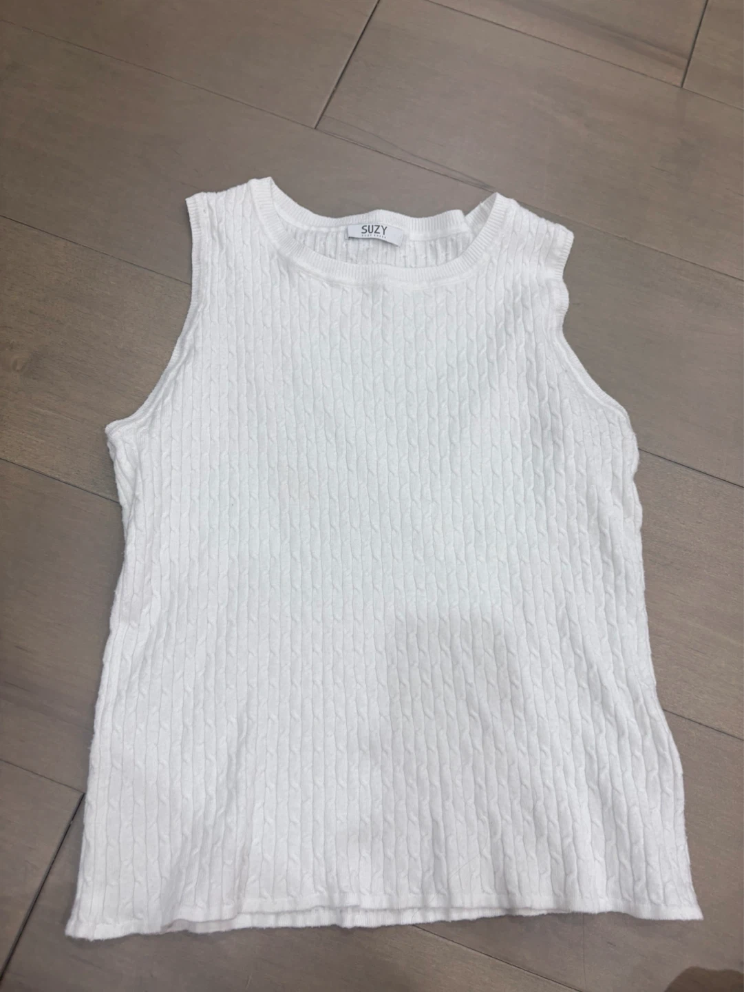 White Suzy Sleeveless Knit Top