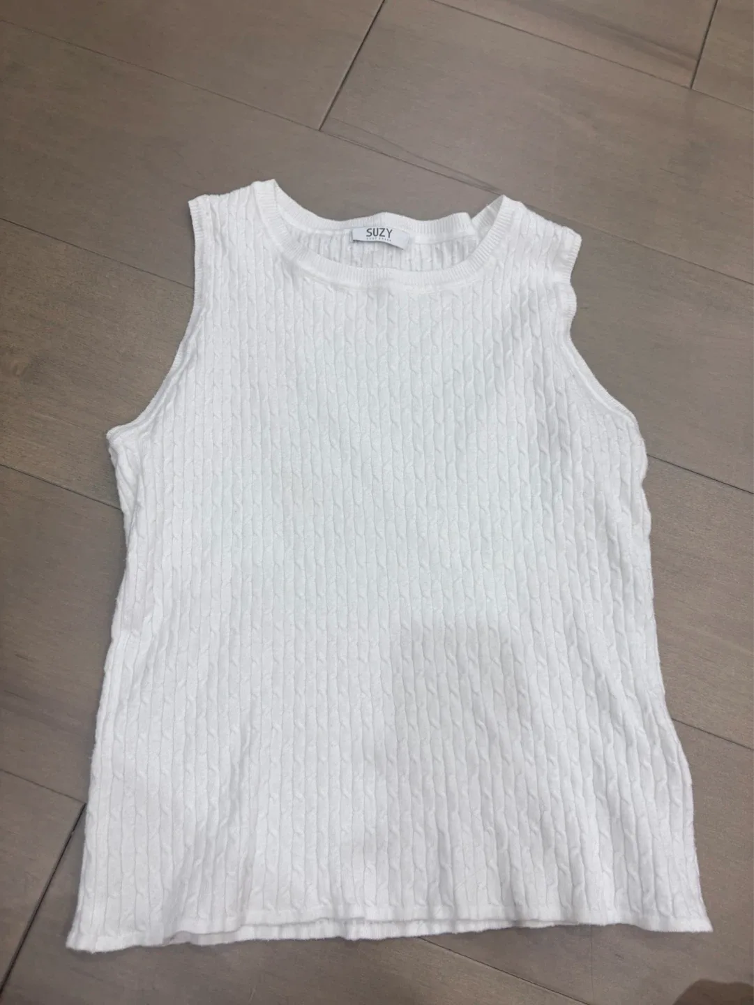 White Suzy Sleeveless Knit Top