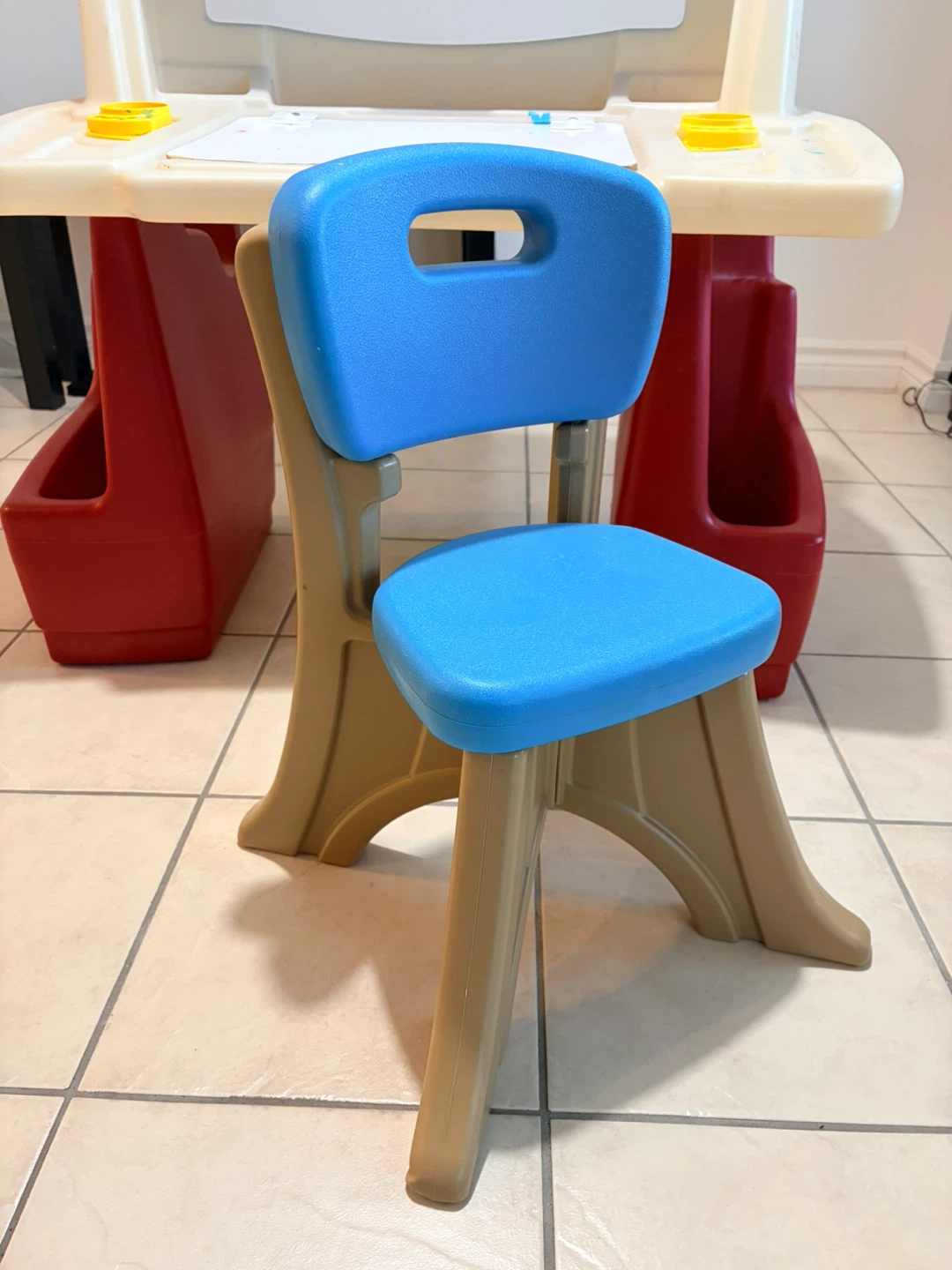 Step2 Easel Desk with Chair - photo 4