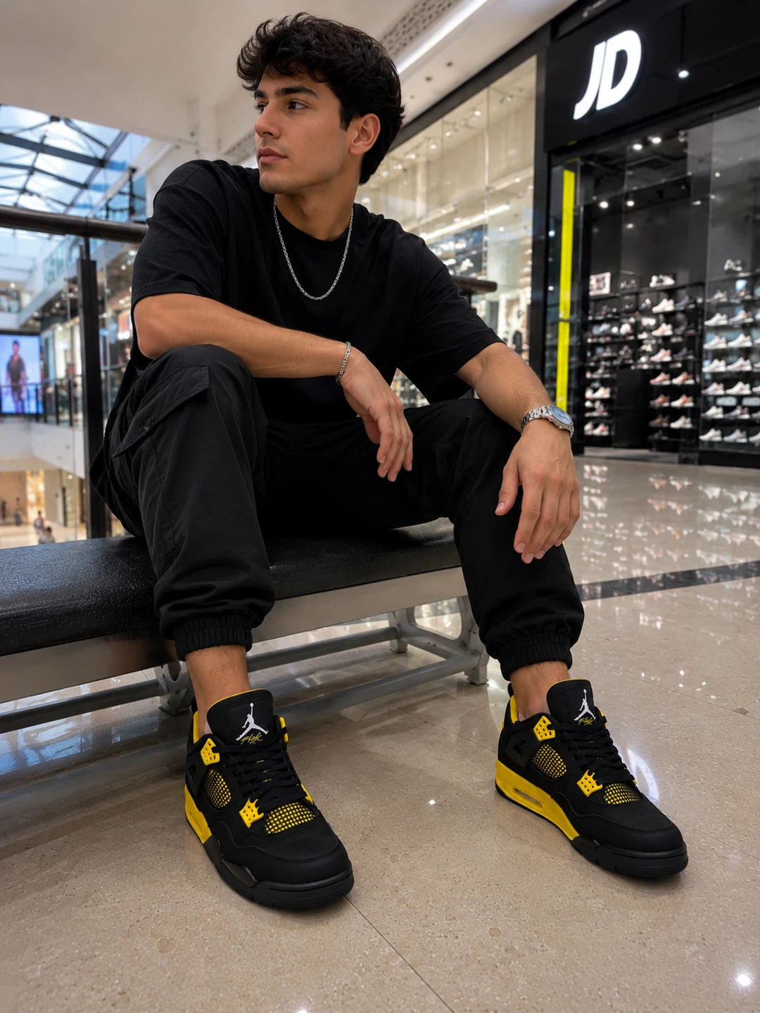 Air Jordan 4 "Lightning" Sneakers