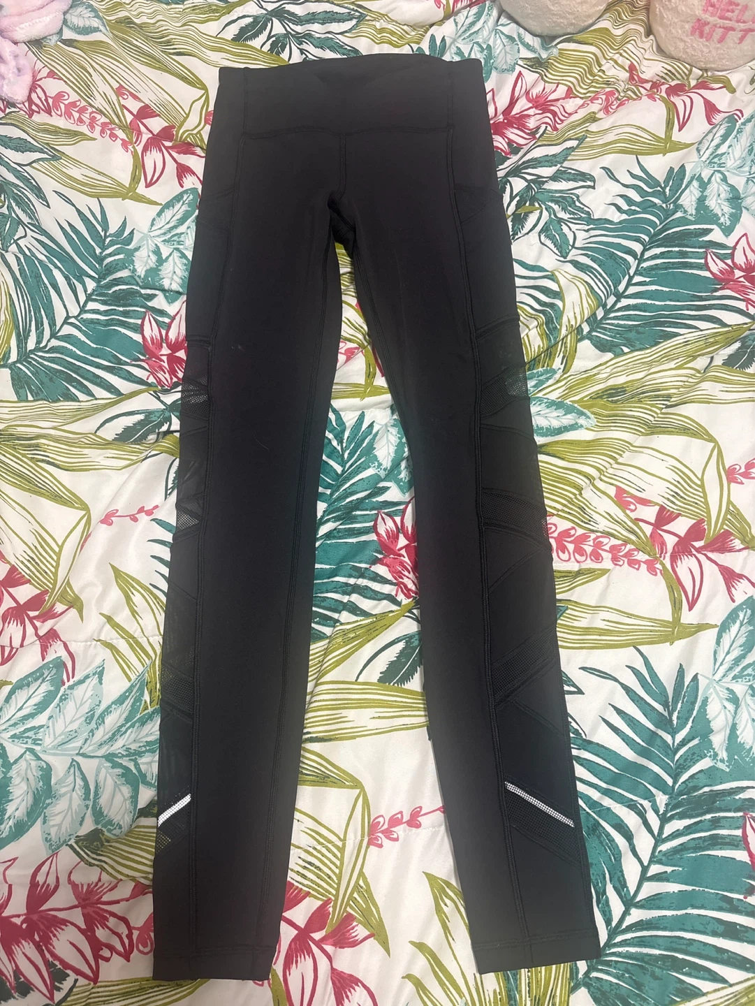 Lululemon Black Mesh Leggings size 4