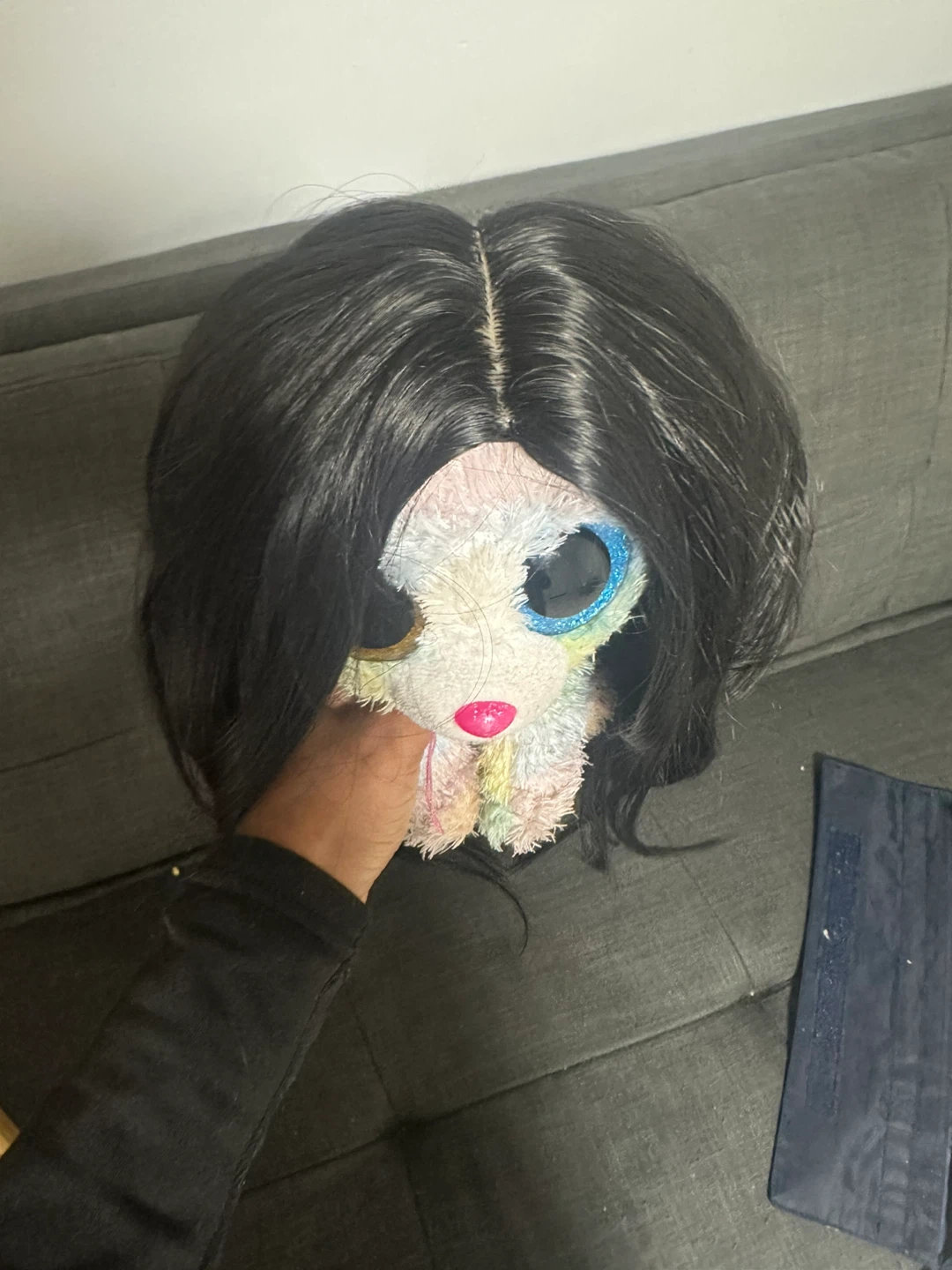Black synthetic wig - photo 4