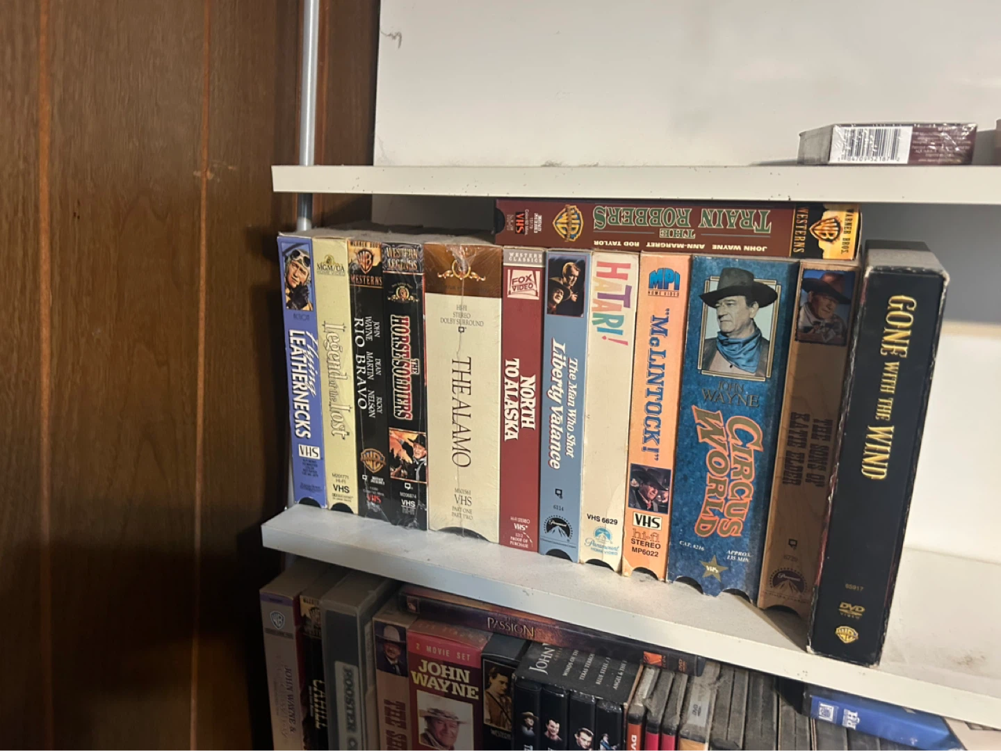 John Wayne VHS - photo 3