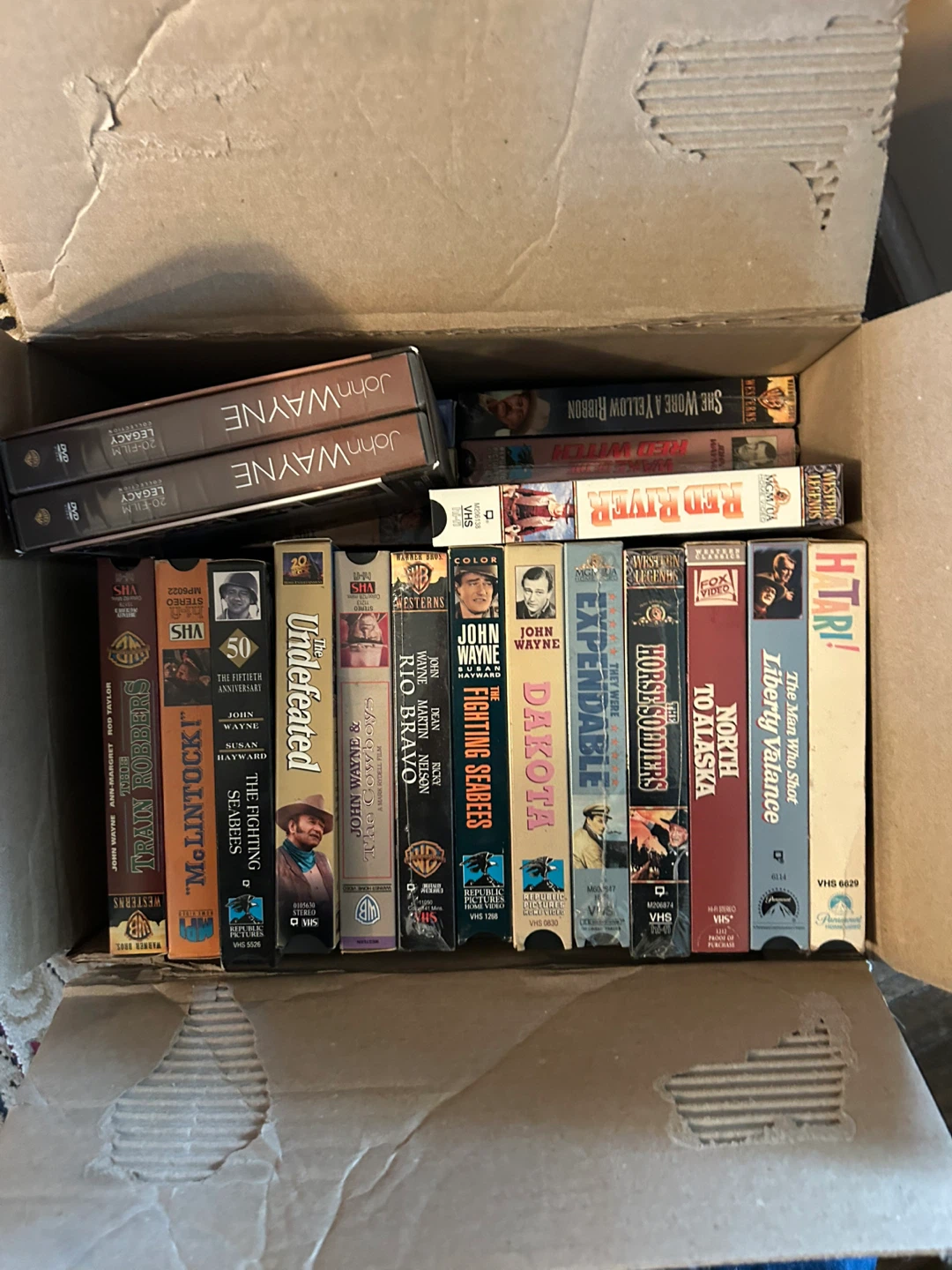 John Wayne VHS - photo 5