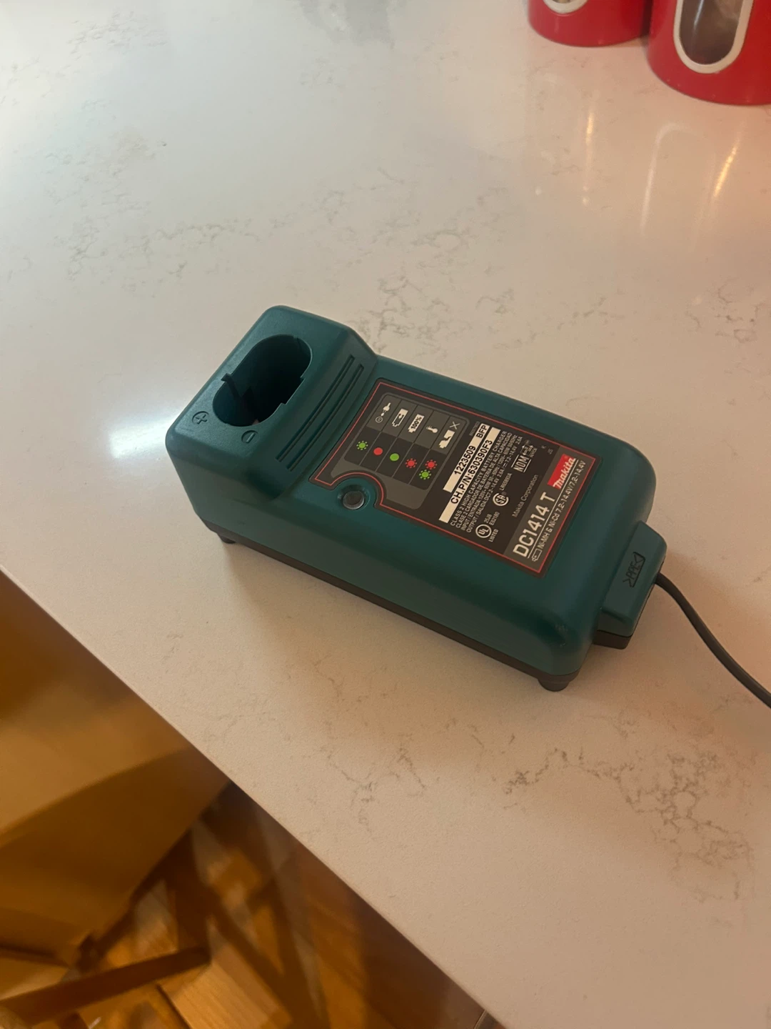 Makita DC1804T Ni-MH & Ni-CD Battery Charger