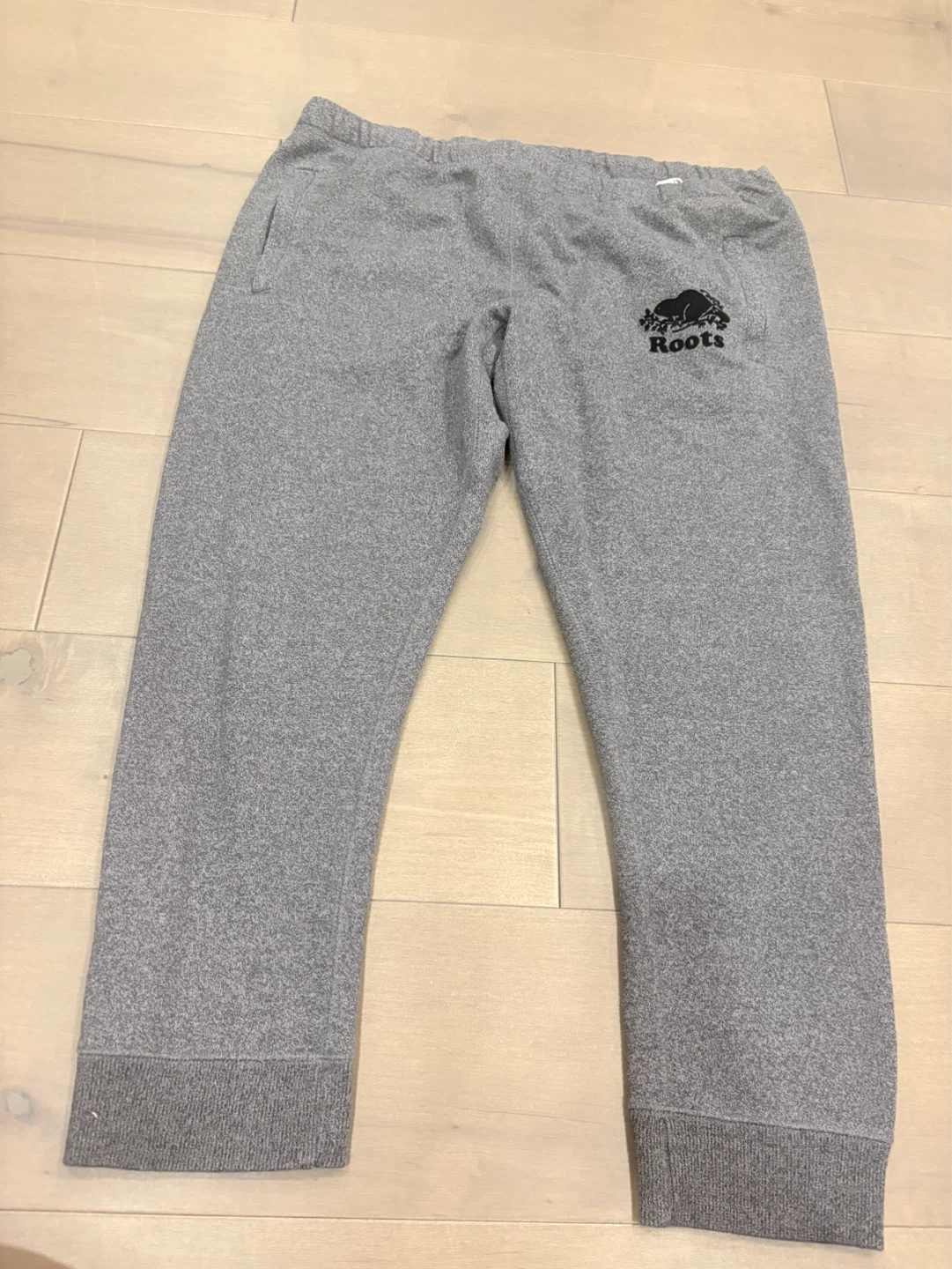 Roots Grey Sweatpants XXL