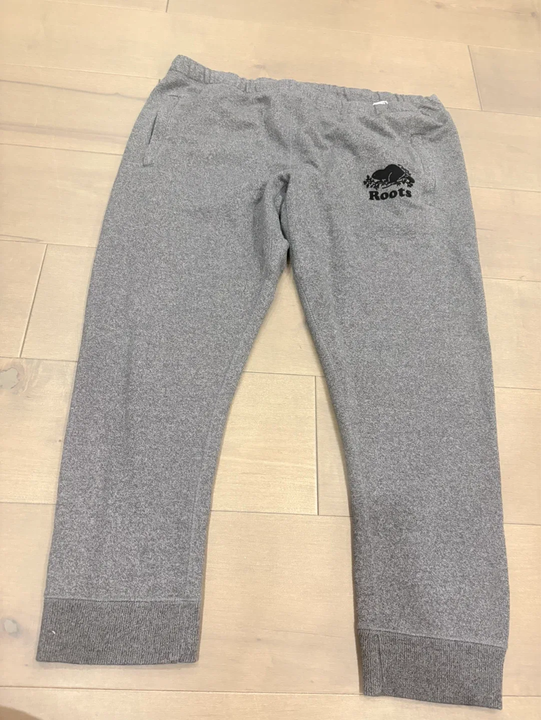 Roots Grey Sweatpants XXL