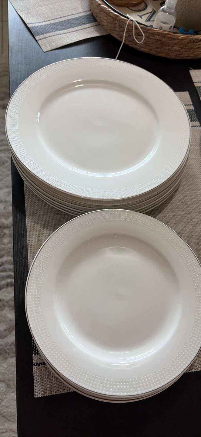 White Dinnerware Set with Silver Trim - photo 5