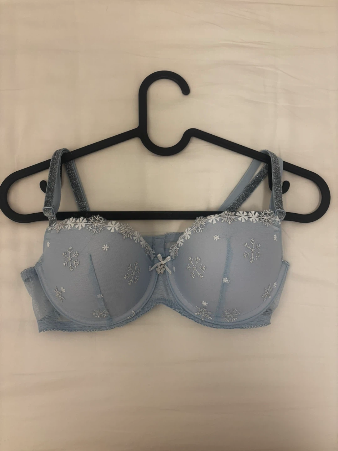 Victoria's Secret bras - photo 2