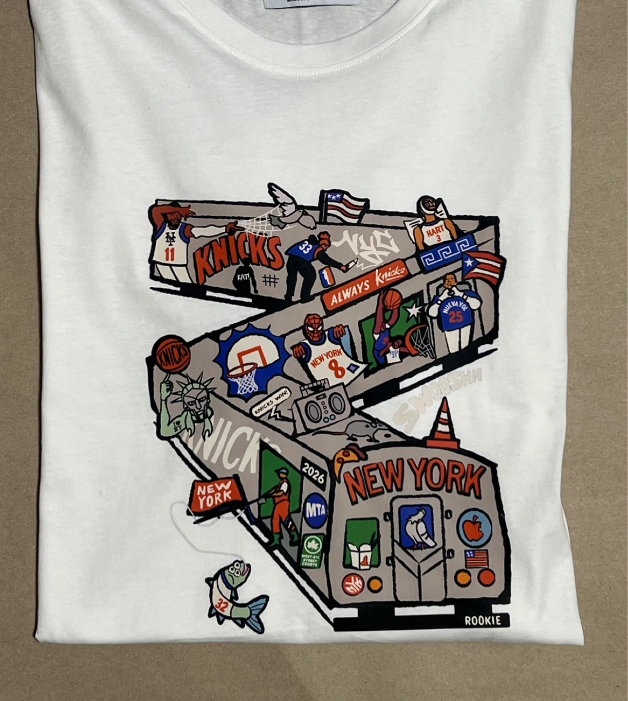 New York Knicks Graphic T-Shirt - photo 3
