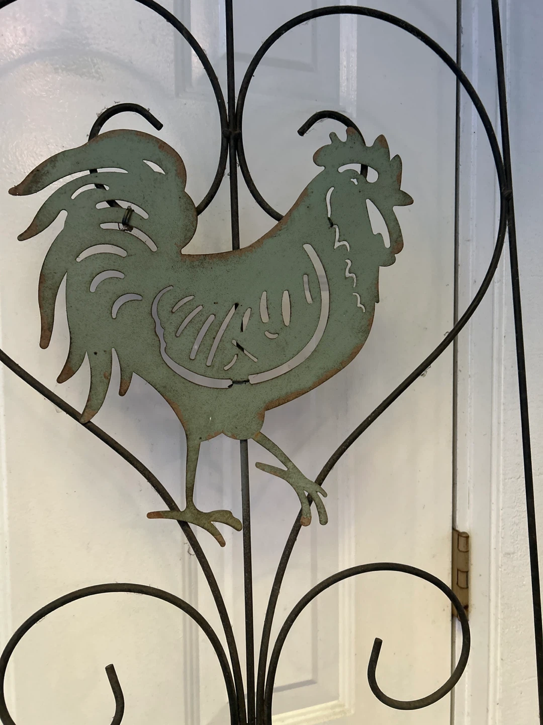 Decorative Metal Rooster trellis - photo 3