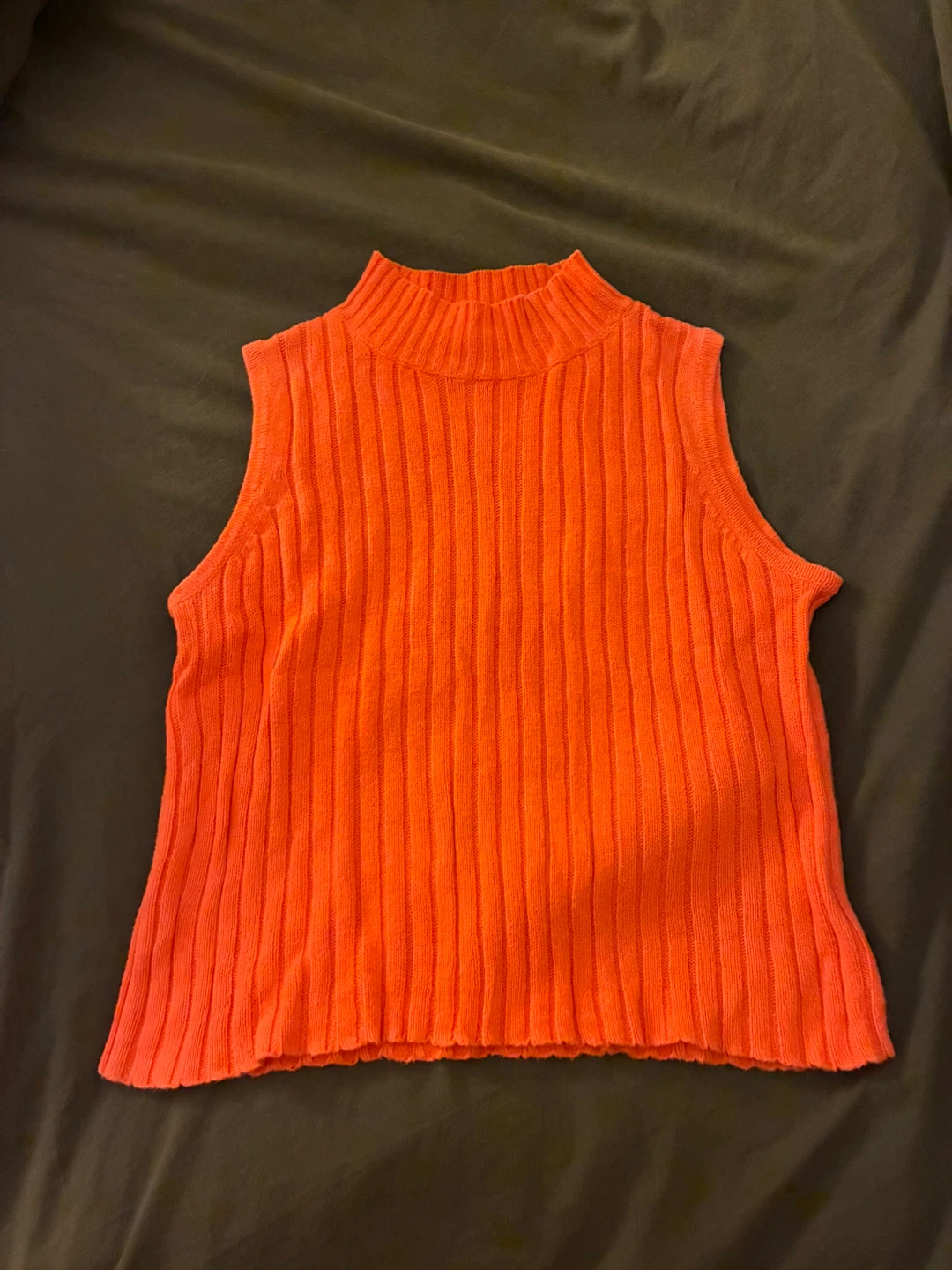 Orange Sleeveless Sweater ⚽️