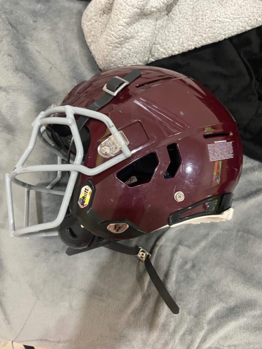 Schutt Football Helmet - photo 2
