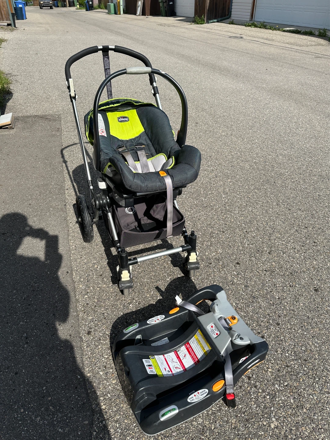 Chicco stroller and seat base