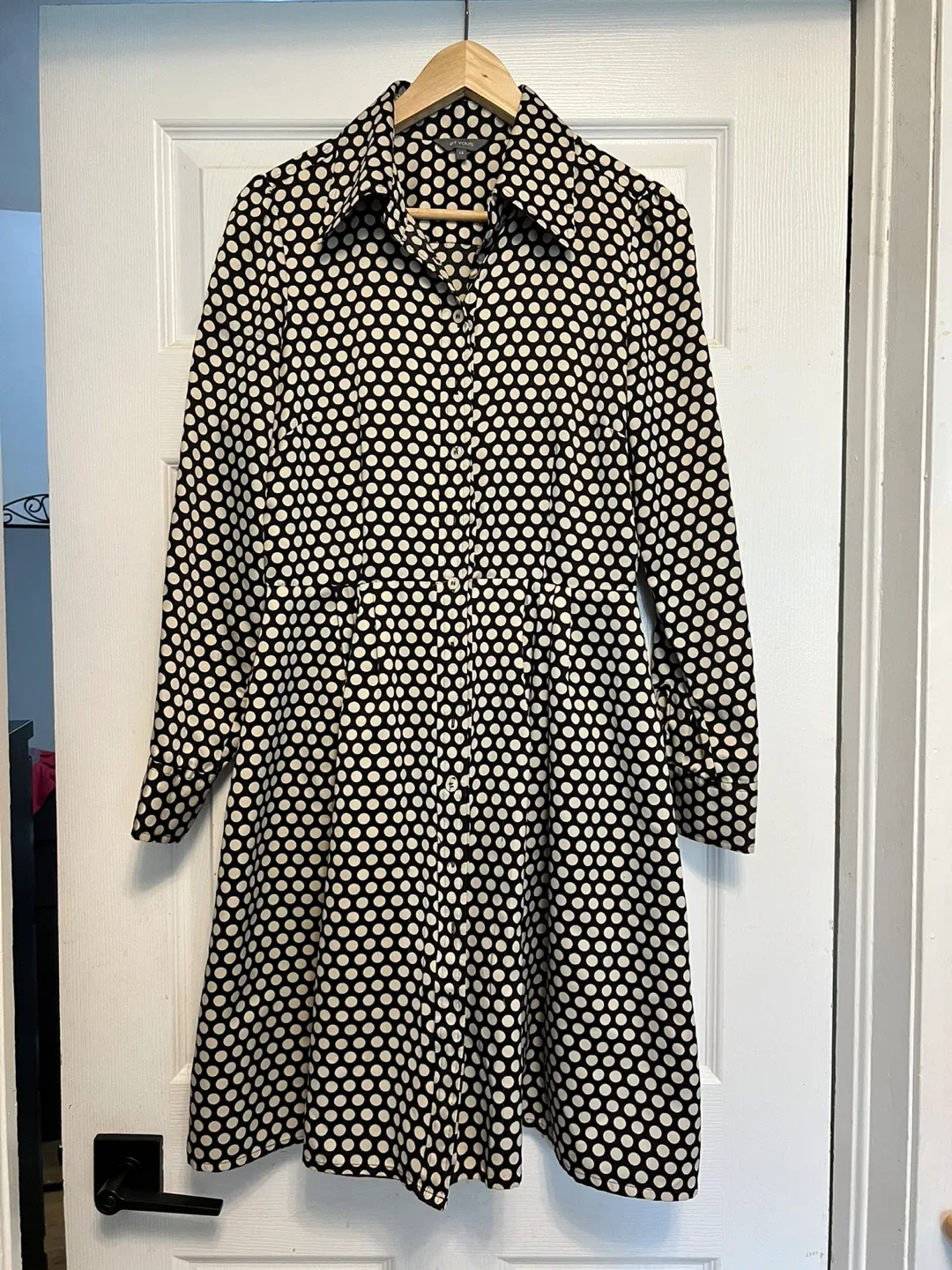 ⚽ Polka Dot Button-Up Dress
