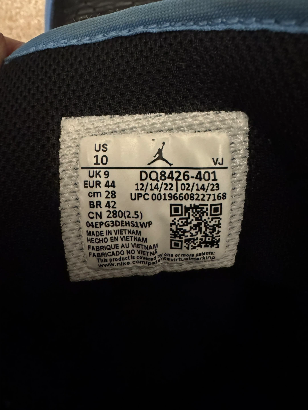 Air Jordan 1 Mid SE University Blue Black Sneakers - photo 4