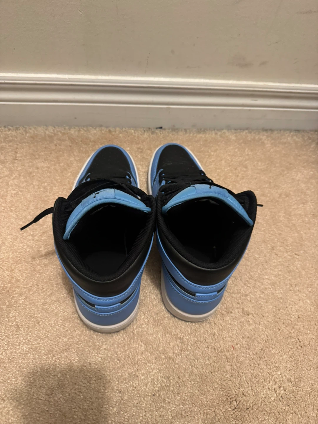 Air Jordan 1 Mid SE University Blue Black Sneakers - photo 3
