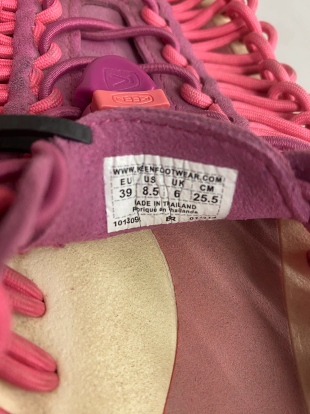 KEEN Women’s Uneek Sandals Size  - 8.5 - photo 5