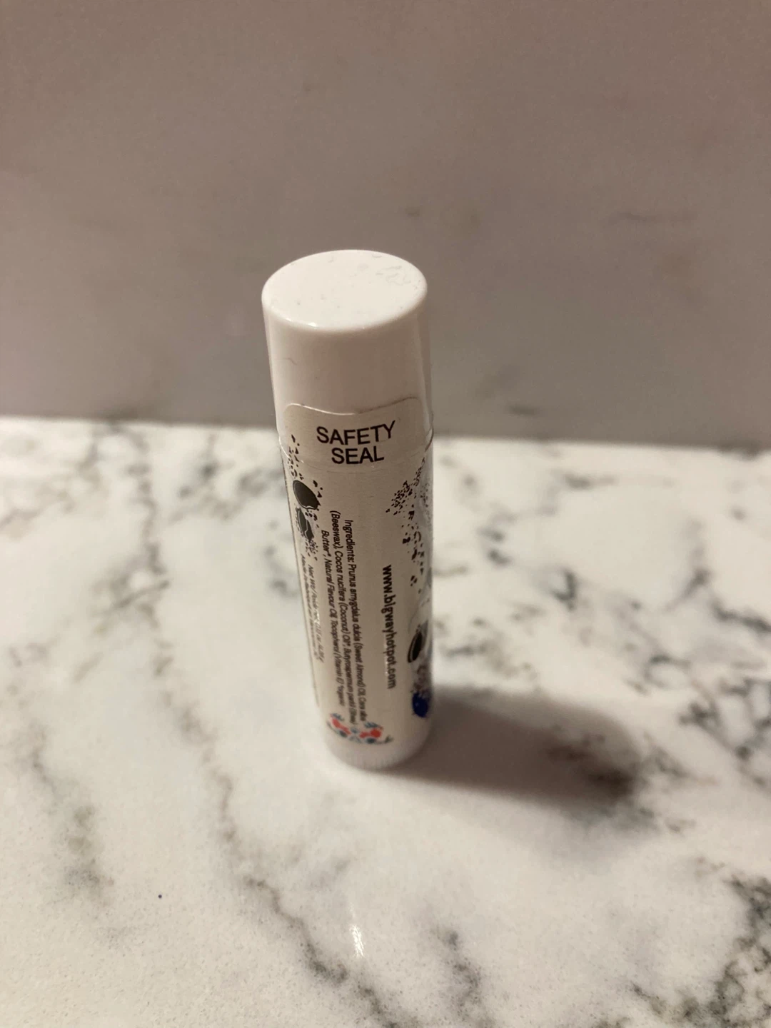⚽️Branded Lip Balm - Cookie & Cream Flavour - photo 2