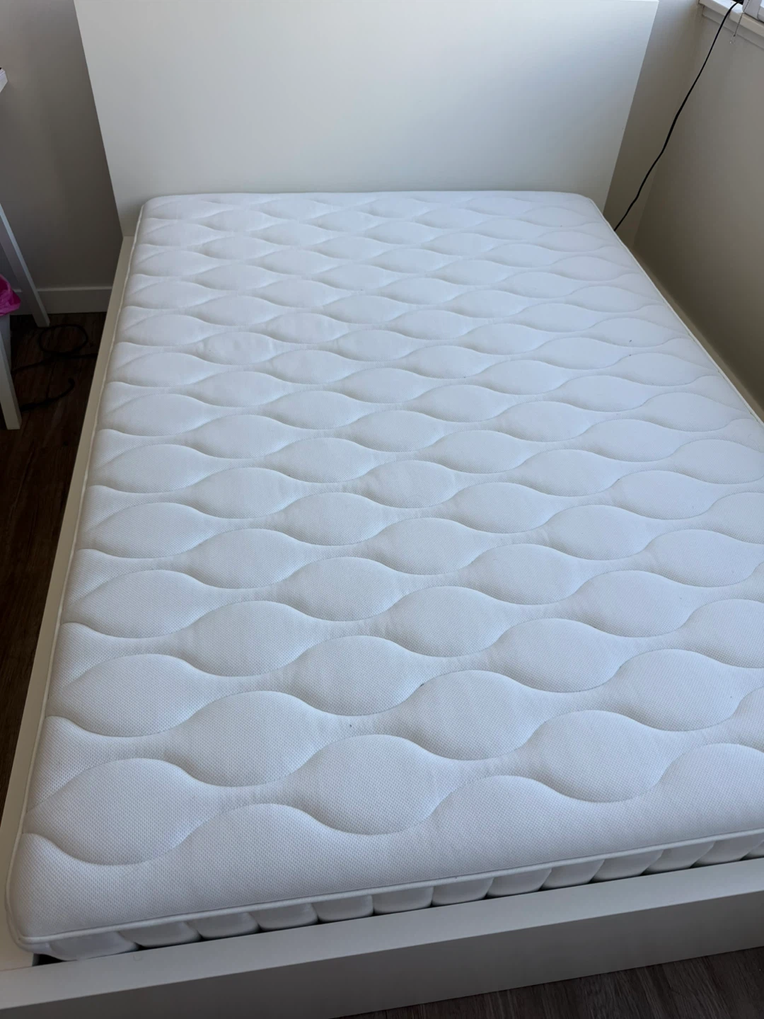 bed + mattress - photo 2