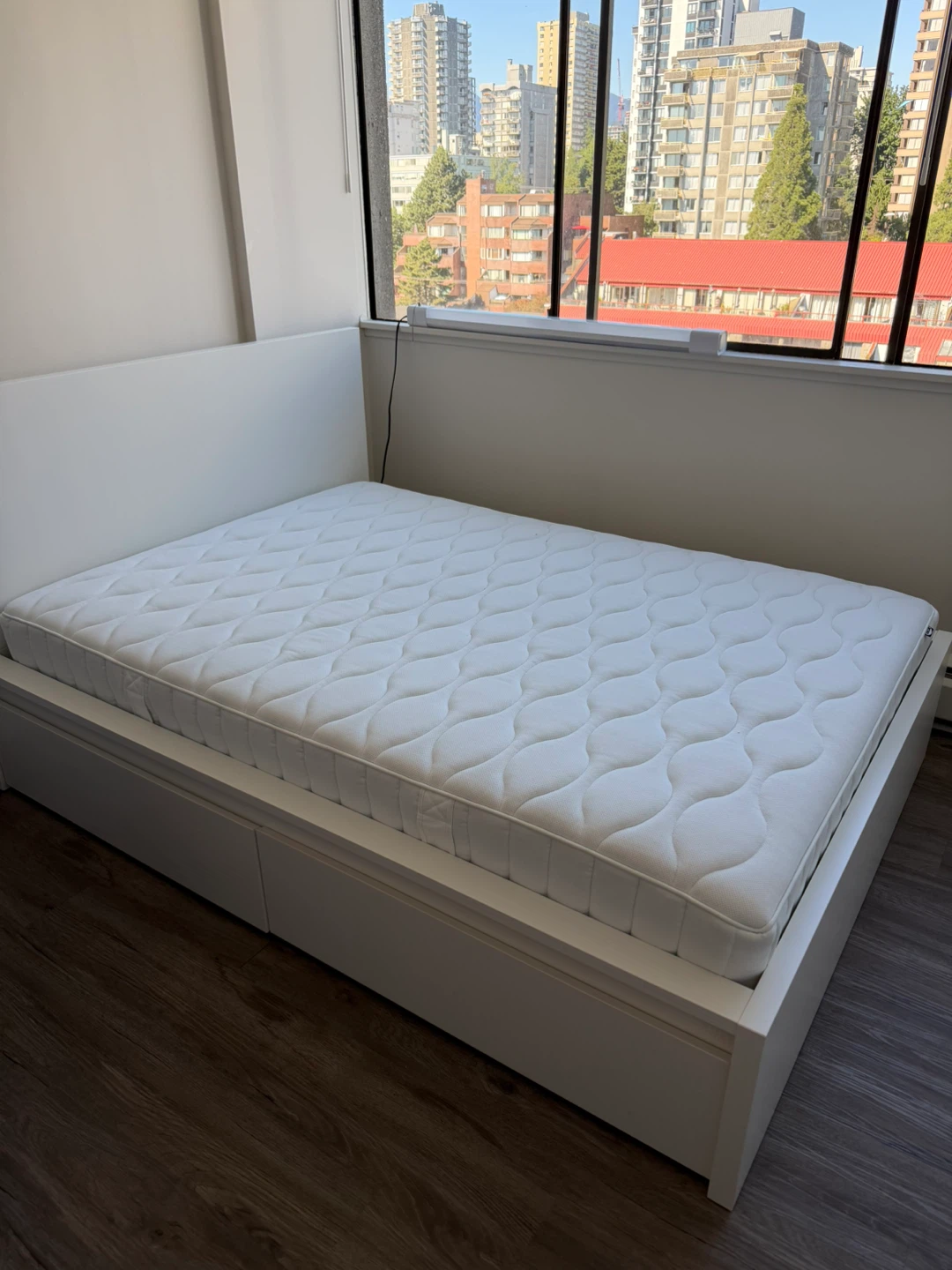 bed + mattress