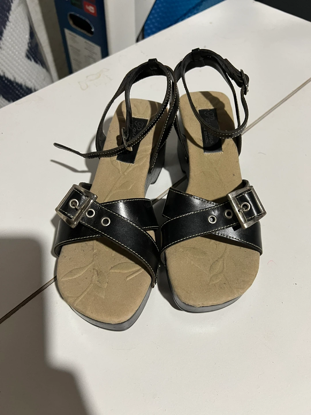 ⚽ Black Wedge Sandals with Buckle Detail - photo 2