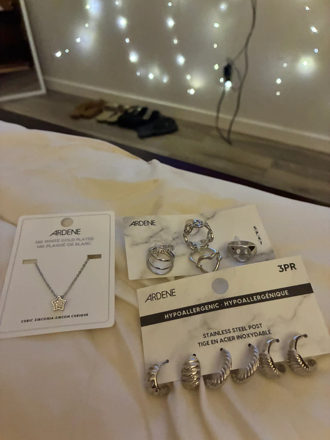 Silver jewelry set from Ardenes